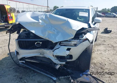 2018 Volvo Xc90 T5 Momentum из США, поврежденный, VIN YV4102CK3J1353094